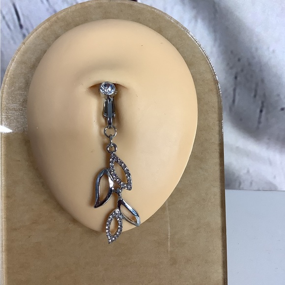 Clip-On Belly Button Ring - Picture 2 of 4